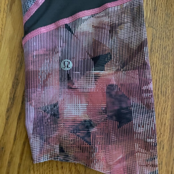 Lululemon On Pace Crop 21” - Sun Dazed Multi Pink - Picture 3 of 8